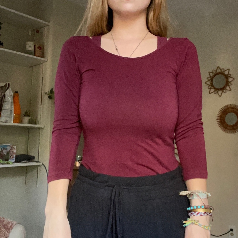 Maroon Bodycon 3/4 sleeve top